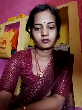 Snapshot of Hot_bbbb chatting on June 10, 5:56 pm Hot bbbb online show from June 10, 5:56 pm