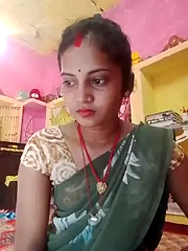 Snapshot of Hot_bbbb chatting on July 19, 5:55 am Hot bbbb online show from July 19, 5:55 am