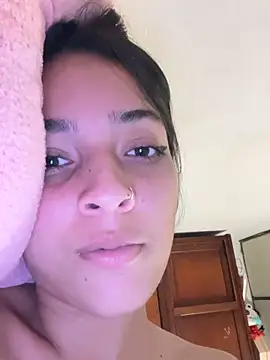   Milulove   online show from April 14, 1:11 am