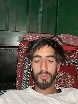 lyath3245 online show from April 8, 6:30 pm