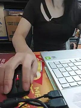 meomeocute online show from June 27, 4:17 am