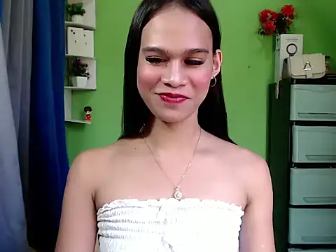 urseductivebarbie xx online show from March 18, 1:31 am