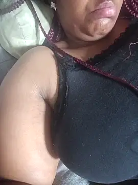 Snapshot of maleberish chatting on December 18, 9:15 am maleberish online show from December 18, 9:15 am