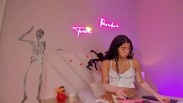  wendy x online show from November 1, 11:34 am