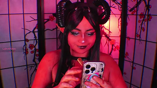 Vanelope sweet  online show from April 5, 12:52 am