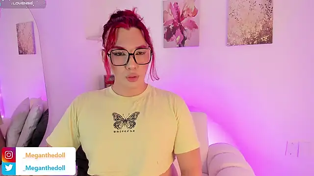 Snapshot of Sayary_Thedoll_ chatting on April 11, 2:27 am Sayary Thedoll online show from April 11, 2:27 am