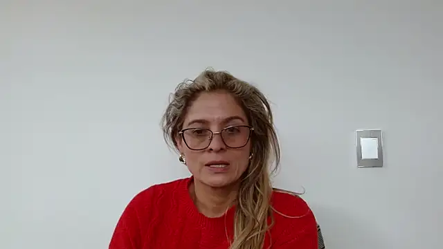 linda-mature43 online show from September 26, 5:50 pm