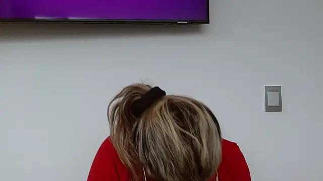 linda-mature43 online show from October 8, 11:52 am