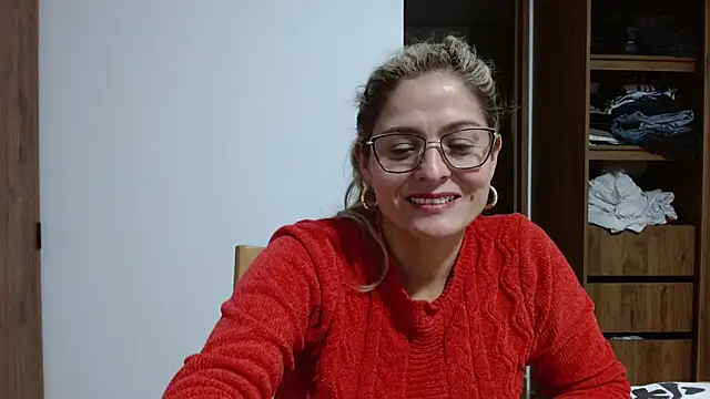 linda-mature43 online show from October 8, 11:57 pm