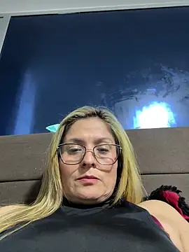 linda-mature43 online show from October 18, 3:42 am