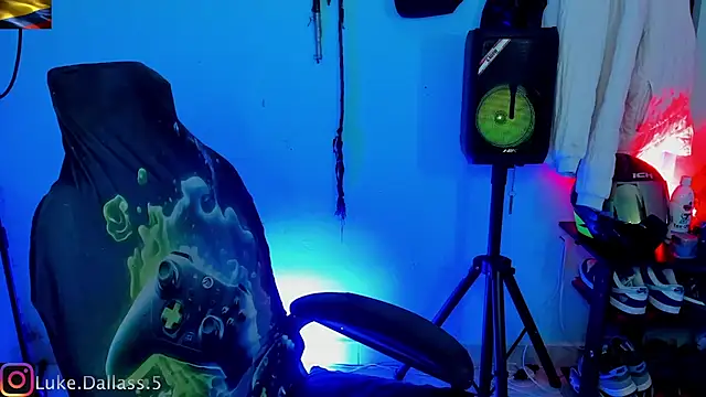 zeus 7777 online show from February 6, 10:29 am