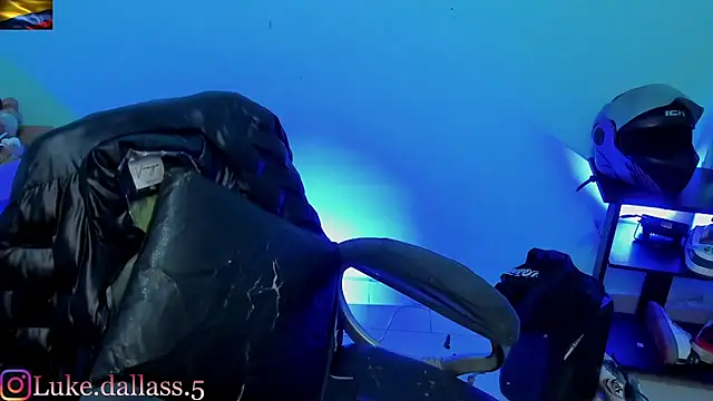 zeus 7777 online show from March 31, 10:10 pm