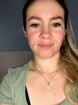 BritgetPsychol online show from December 21, 3:46 am