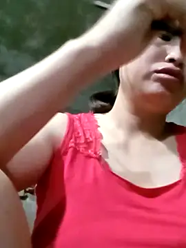 maple694 online show from October 17, 11:46 am