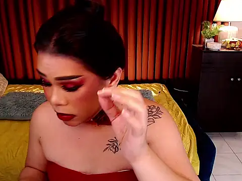 TransAlena95 online show from November 2, 2:52 pm