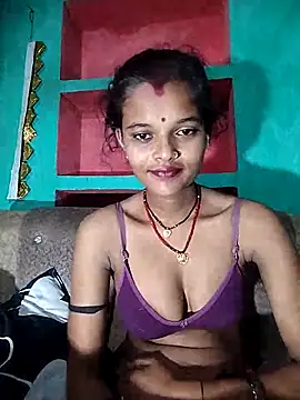 Snapshot of Maya_bhoji chatting on October 29, 10:33 pm Maya bhoji online show from October 29, 10:33 pm