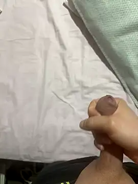 Snapshot of elcalabacin chatting on November 13, 7:18 am elcalabacin online show from November 13, 7:18 am