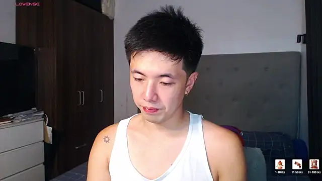 Addictiveboi online show from February 26, 5:06 am