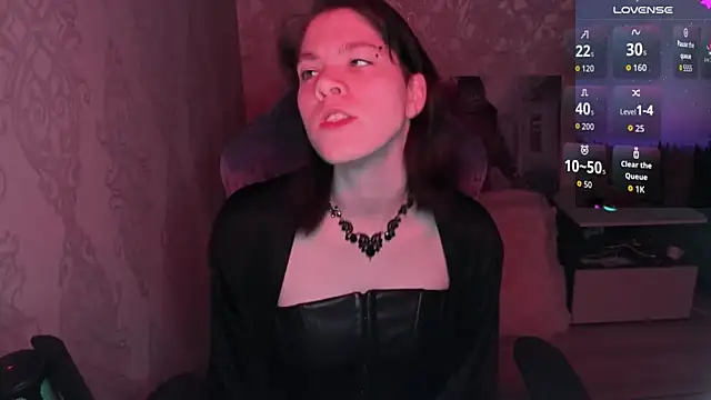 aestheticbeing online show from March 23, 12:09 pm