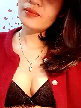 Hinna x online show from March 5, 10:17 pm