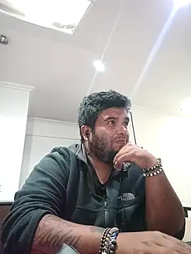 Rolo-Sumiso online show from April 9, 8:25 pm