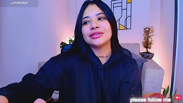 Snapshot of nicemiiaa7_ chatting on February 28, 2:51 pm nicemiiaa7 online show from February 28, 2:51 pm