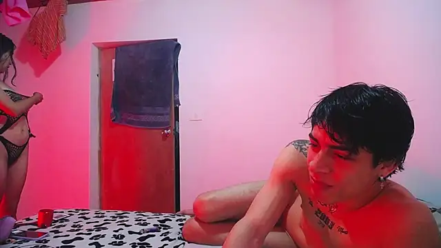 Snapshot of Candy_Grey28 chatting on October 29, 3:53 am Candy Grey28 online show from October 29, 3:53 am