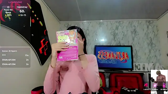 Madison Mujica online show from October 3, 11:18 am