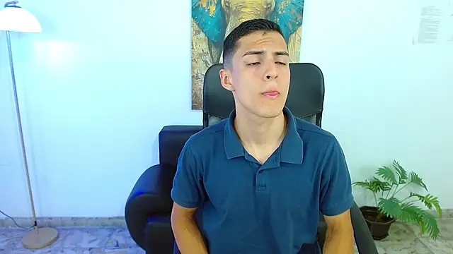 Matiius18 online show from April 11, 2:43 pm