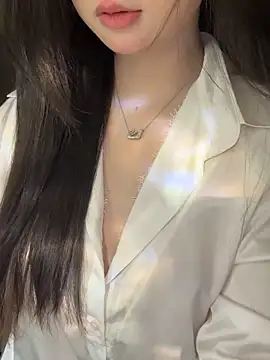 Nana kute20 online show from April 11, 4:11 pm