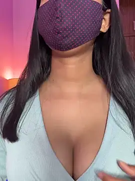 Neha18 online show from April 11, 3:05 pm