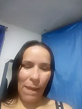 Snapshot of Levanna_1 chatting on October 10, 1:37 am Levanna 1 online show from October 10, 1:37 am