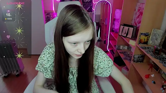 AliceHaris online show from November 12, 3:18 am