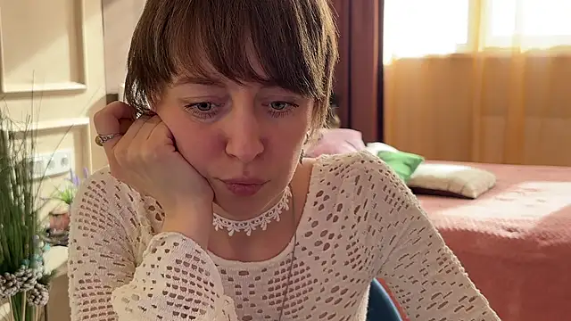 Snapshot of daniellia_ chatting on May 26, 2:24 pm daniellia online show from May 26, 2:24 pm