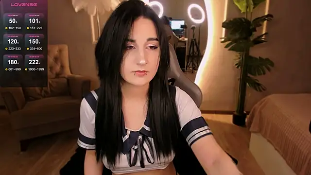 Snapshot of Lii_Rose chatting on October 4, 8:29 pm Lii Rose online show from October 4, 8:29 pm