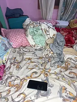 baby dall online show from April 15, 7:10 pm