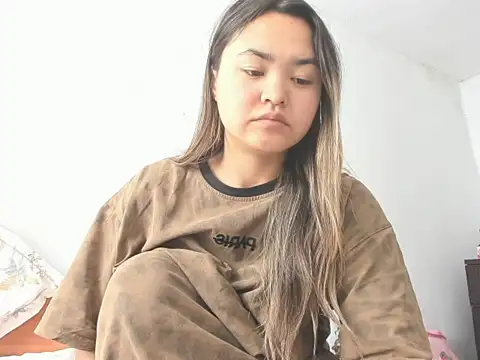 saika blush online show from April 12, 4:28 am