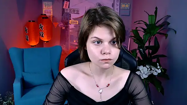 EllieMurler online show from November 7, 1:00 pm