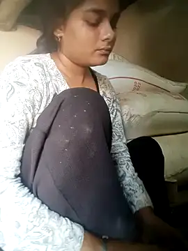 Snapshot of Hot_siiii chatting on September 12, 4:45 am Hot siiii online show from September 12, 4:45 am