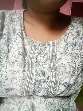 Snapshot of Hot_siiii chatting on October 4, 1:47 am Hot siiii online show from October 4, 1:47 am