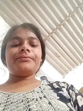 Snapshot of Hot_siiii chatting on October 5, 2:10 am Hot siiii online show from October 5, 2:10 am