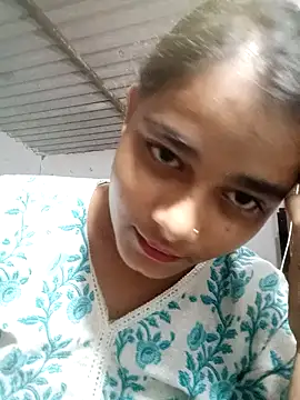 Snapshot of Hot_siiii chatting on October 5, 2:15 pm Hot siiii online show from October 5, 2:15 pm