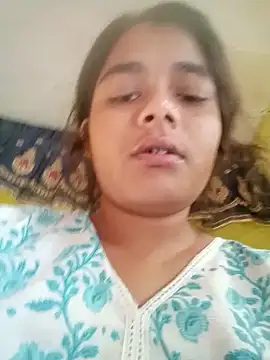 Snapshot of Hot_siiii chatting on October 8, 2:20 am Hot siiii online show from October 8, 2:20 am