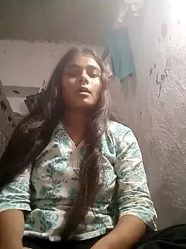 Snapshot of Hot_siiii chatting on October 22, 1:33 pm Hot siiii online show from October 22, 1:33 pm