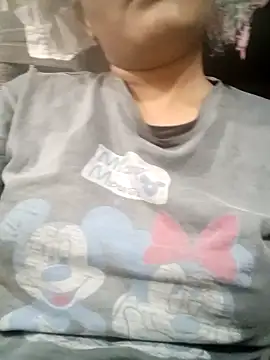 Snapshot of Hot_siiii chatting on October 26, 3:40 pm Hot siiii online show from October 26, 3:40 pm