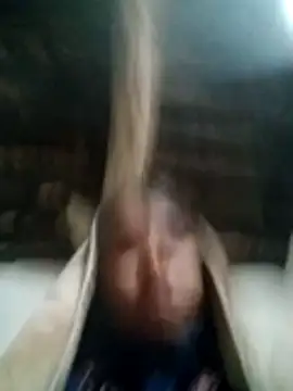 Snapshot of Hot_siiii chatting on November 8, 2:28 pm Hot siiii online show from November 8, 2:28 pm