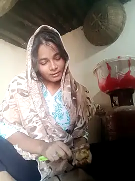 Snapshot of Hot_siiii chatting on November 14, 3:38 am Hot siiii online show from November 14, 3:38 am