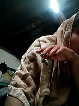 Snapshot of Hot_siiii chatting on December 1, 1:16 pm Hot siiii online show from December 1, 1:16 pm