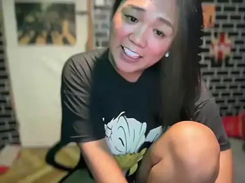 luluakovi 69 online show from March 29, 6:41 pm