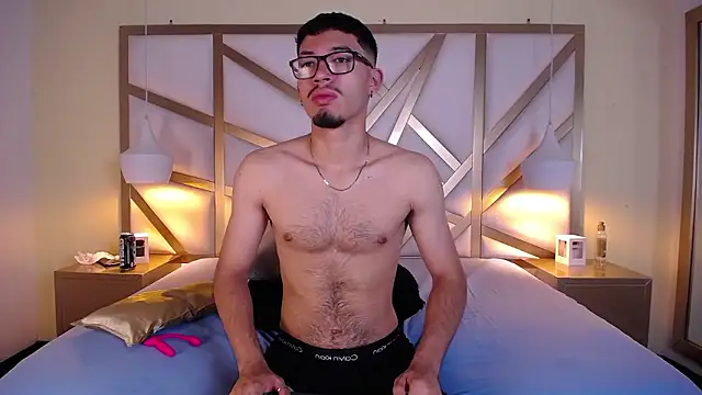 Snapshot of Jaxon_Carter chatting on January 11, 1:43 am Jaxon Carter online show from January 11, 1:43 am